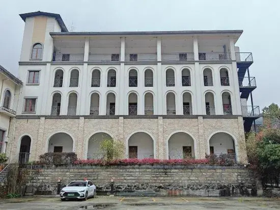 Bandao Yunshe Hostel