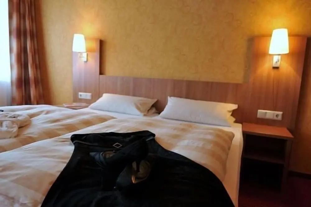 Hotel Central - Chambres