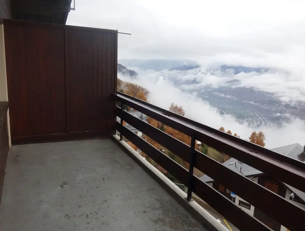 Ski Lift Apartment With Views