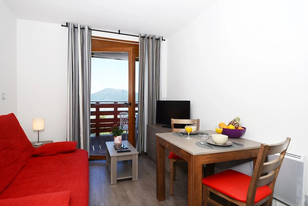 Voir la photo 3 — Spacious 8-guests Holiday Apartment