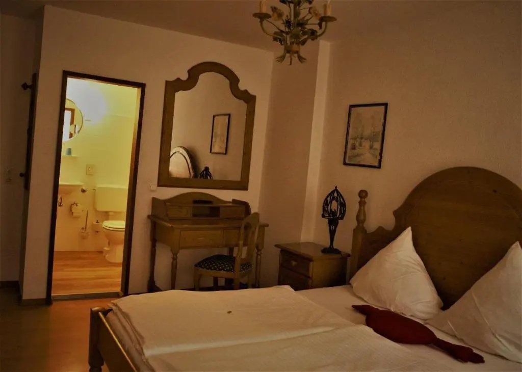 Standard Double room (full double bed)