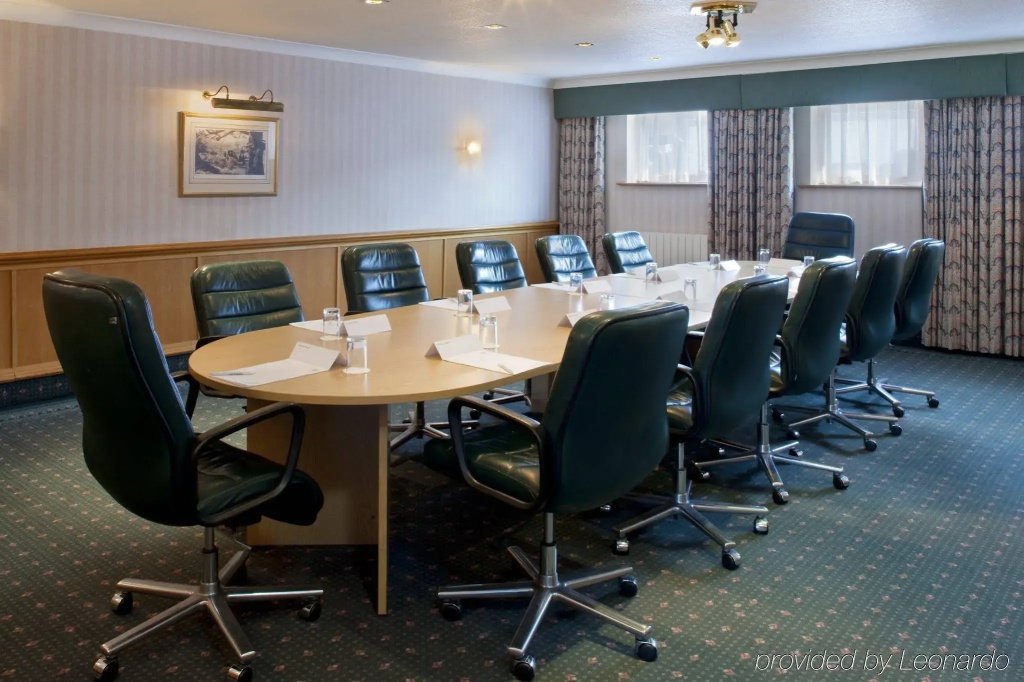 Holiday Inn NEWPORT by IHG - Général