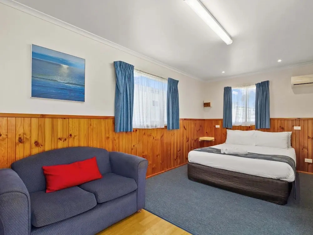 Waters Edge Holiday Park - Chambres