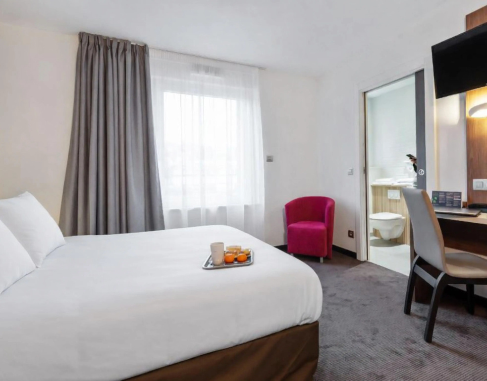 Superior Double room (full double bed)