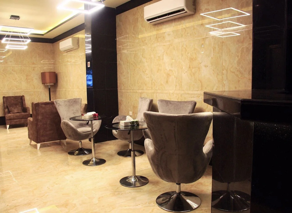 N Platinum Hotel