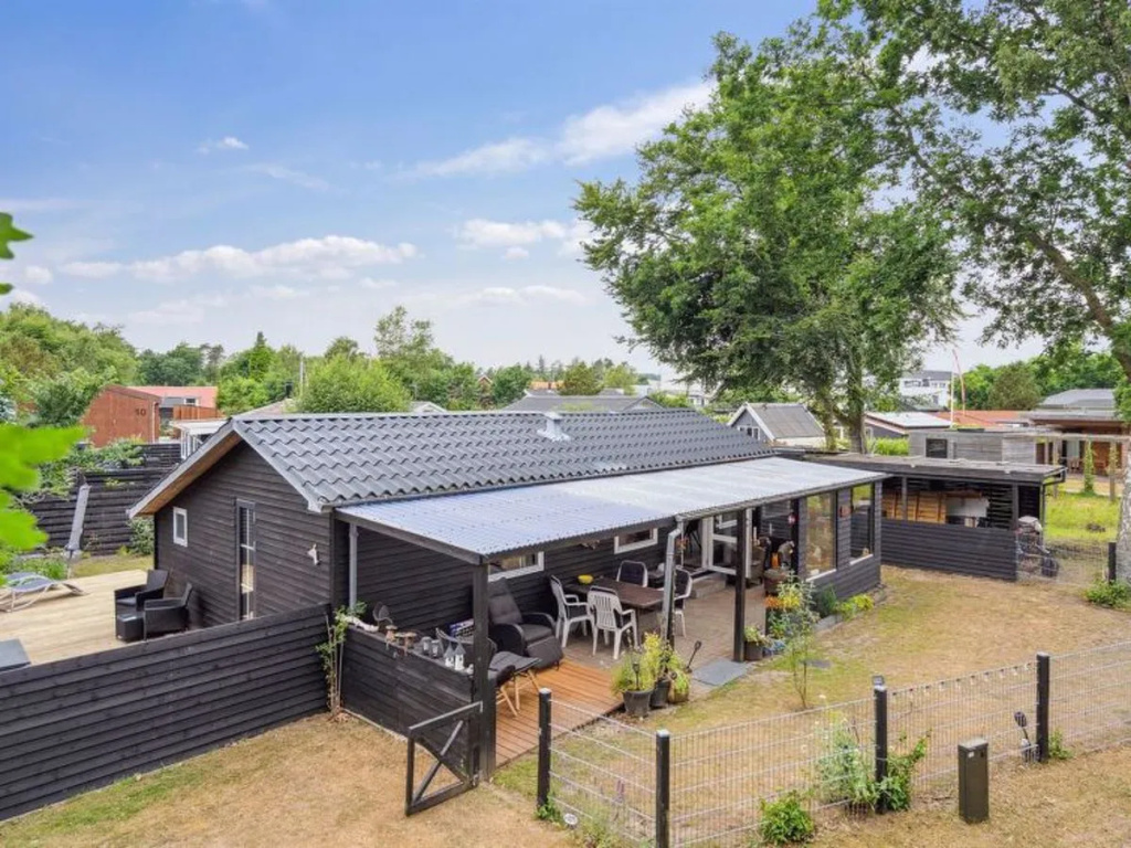 "Tjarven" - 300m from the sea in NE Jutland
