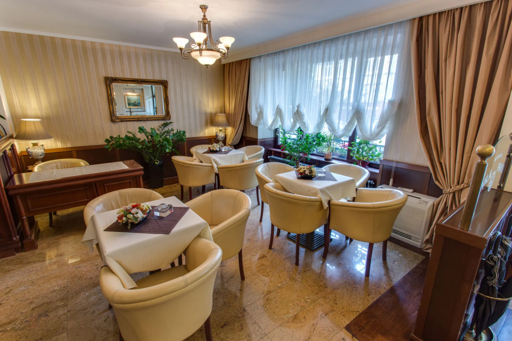 Hotel photo 14