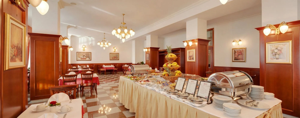 Hotel Savoy - Général