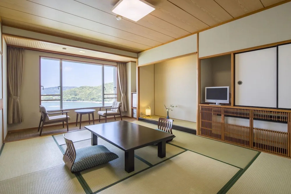 Toba Seaside Hotel - Chambres