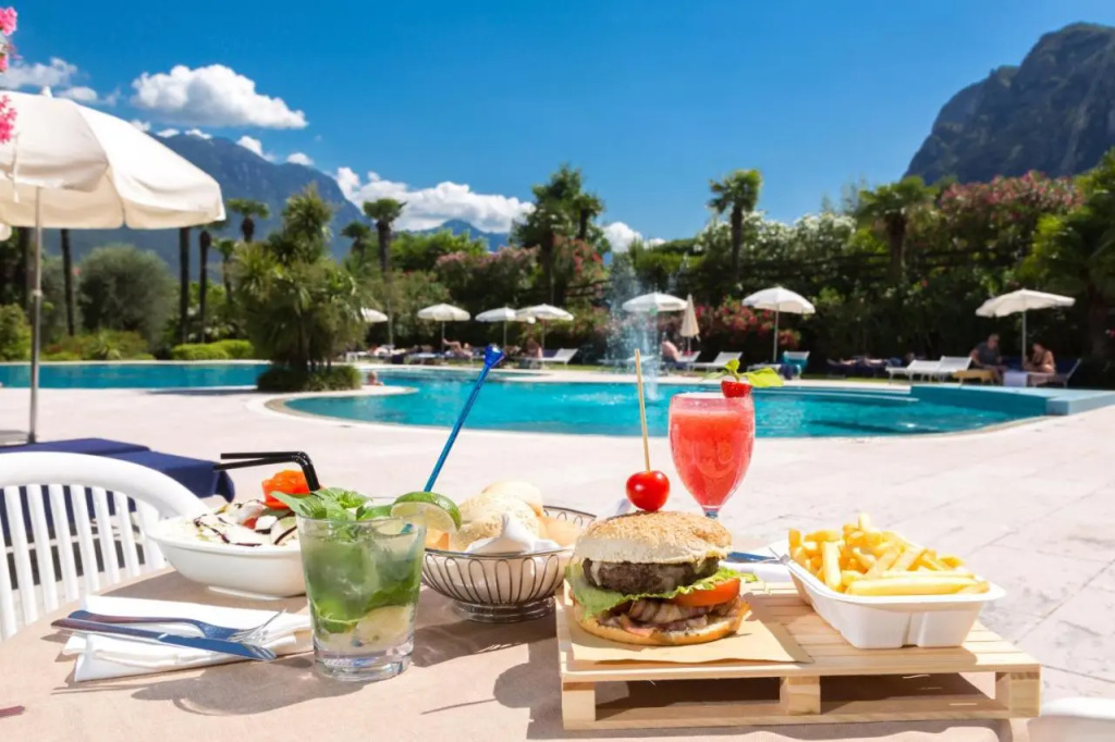 Astoria Resort - Général