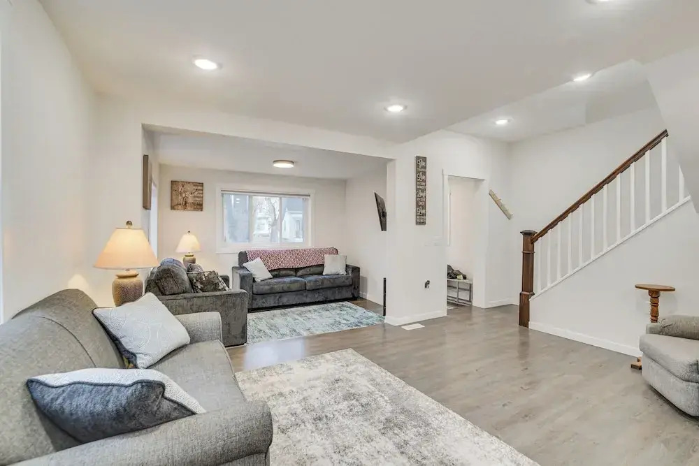 Updated Home < 1 Mi to Downtown Fargo! — фото 4