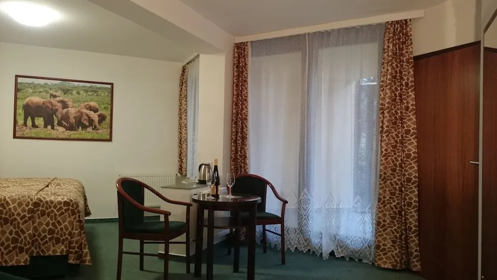 Hotel Safari - Chambres