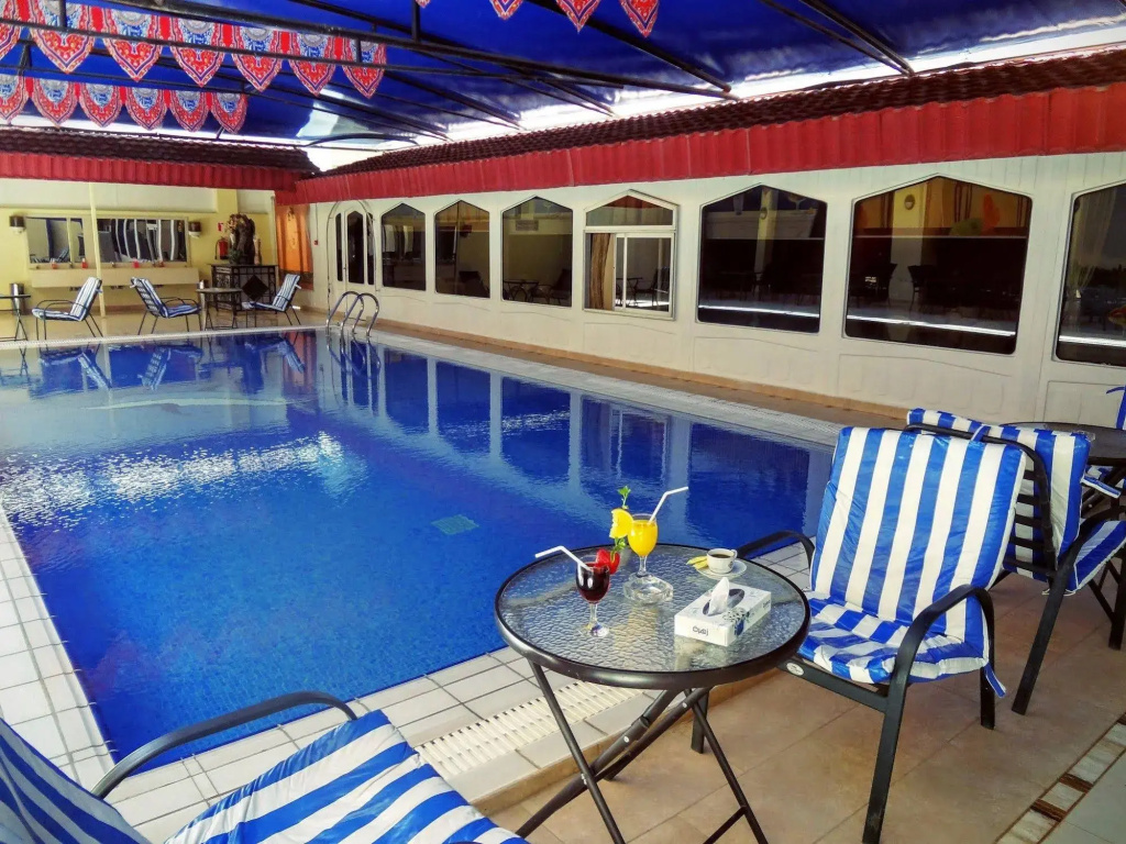 Hotel photo 12