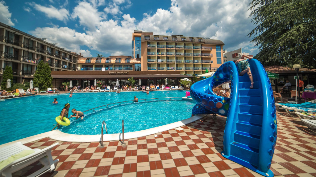 Hotel photo 14