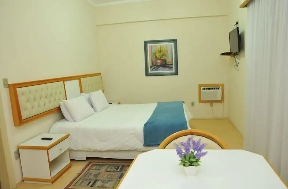 Rovi Plaza Hotel - Chambres