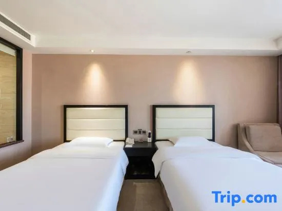 Deluxe Double room (twin beds)