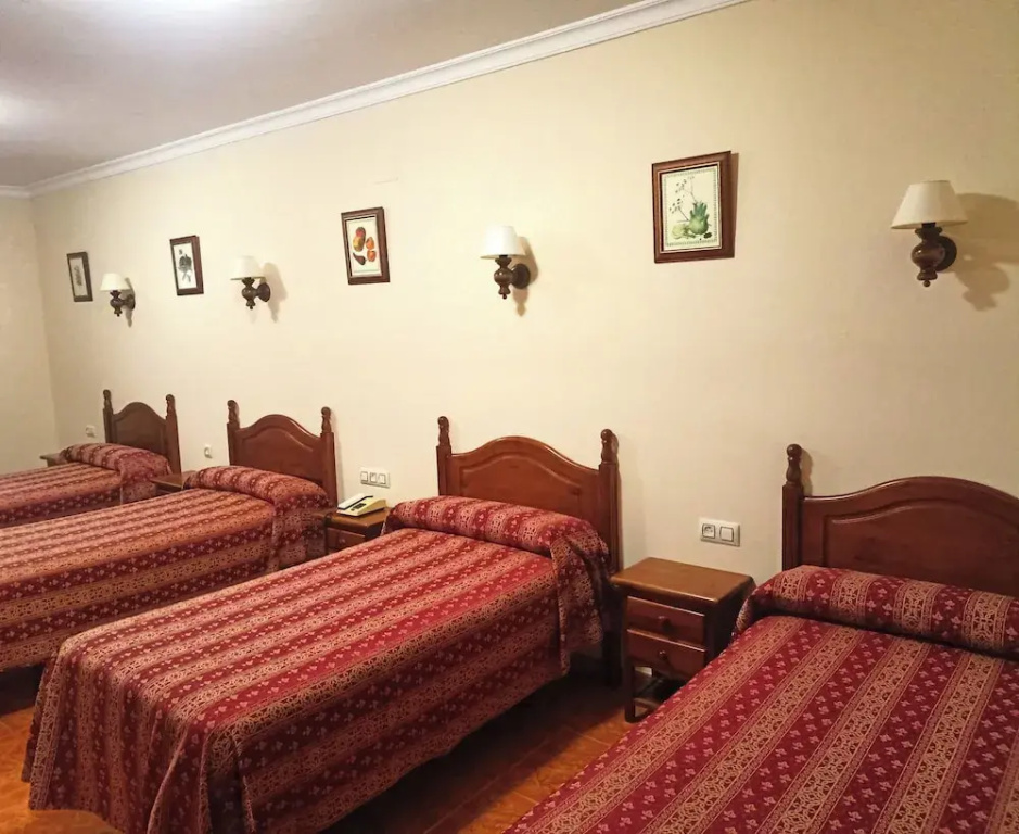 Standard Quadruple room with balcony