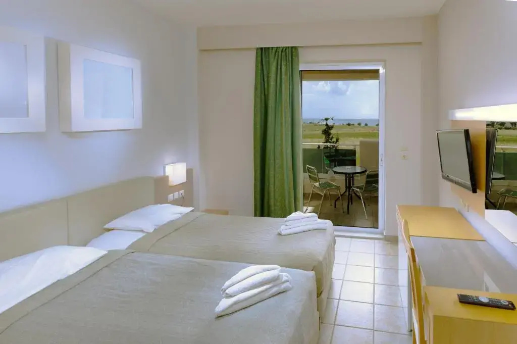 Quadruple room with sea view