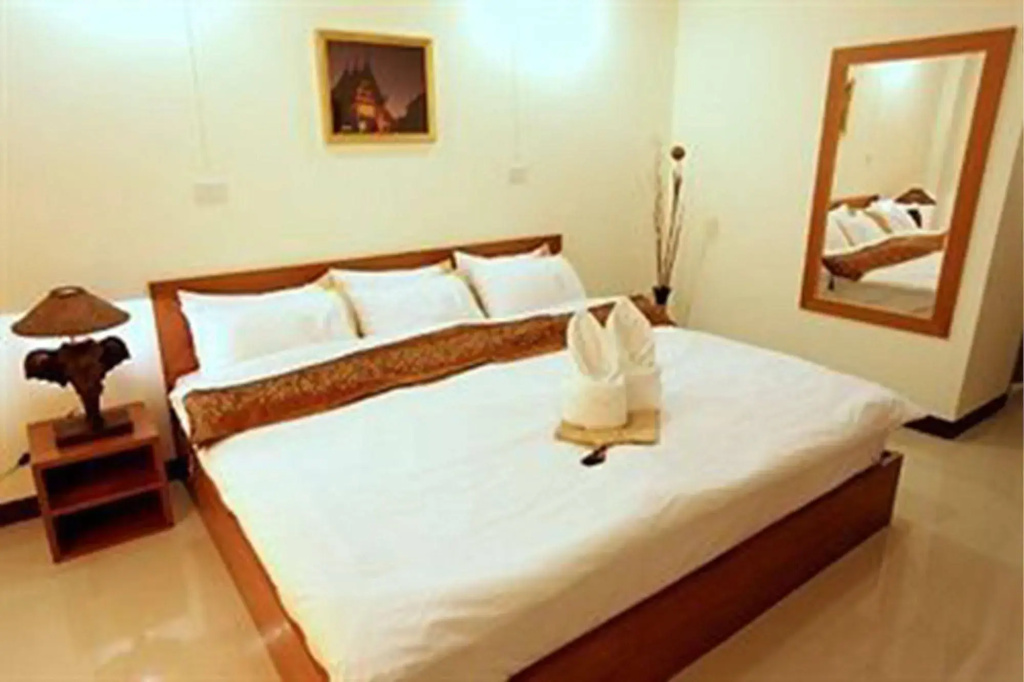 Отель Rafael Mansion Bangkok Aiport в Банг Пхли