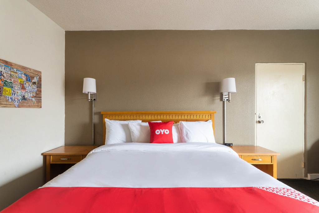 Econo Lodge Sumter — 5