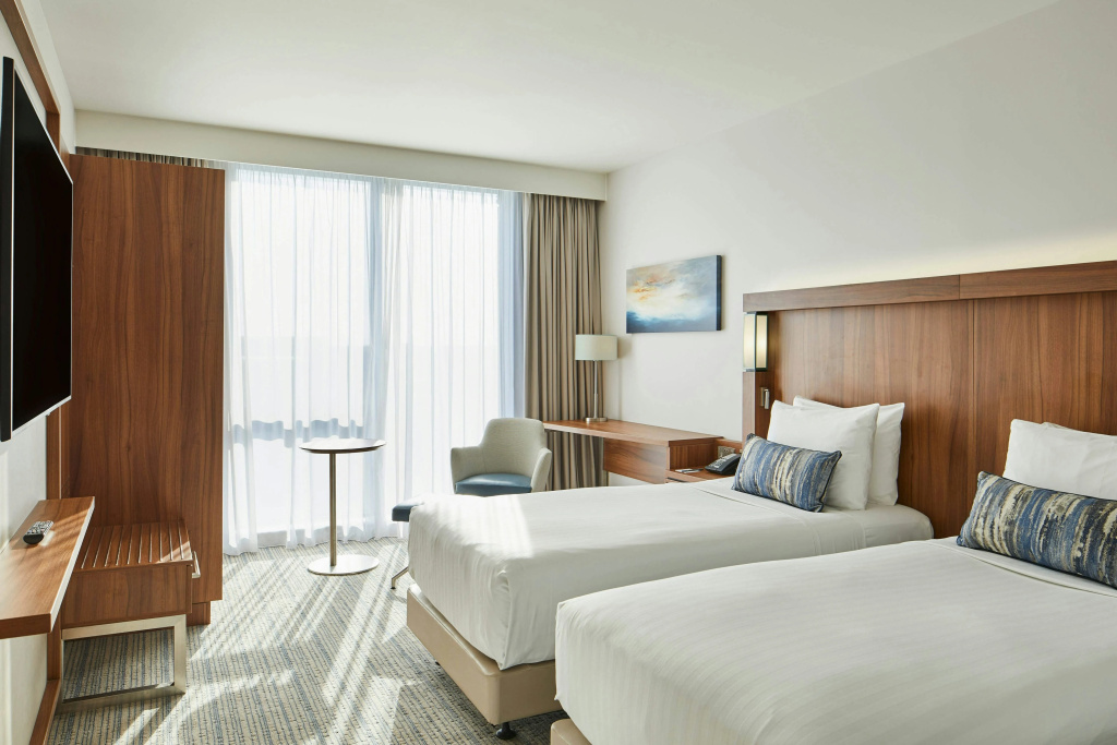 Courtyard by Marriott London Heathrow Airport - Photo 5