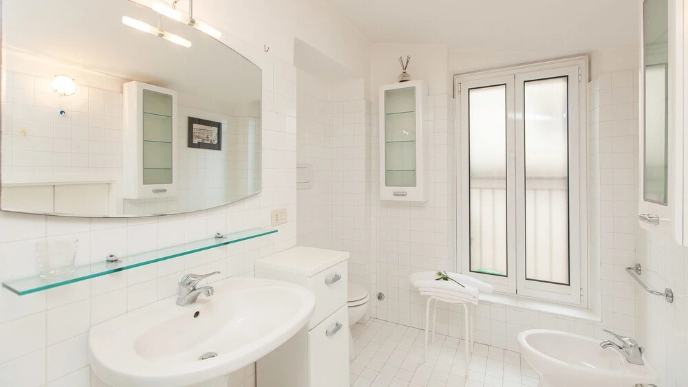 Corso Lucina Apartment