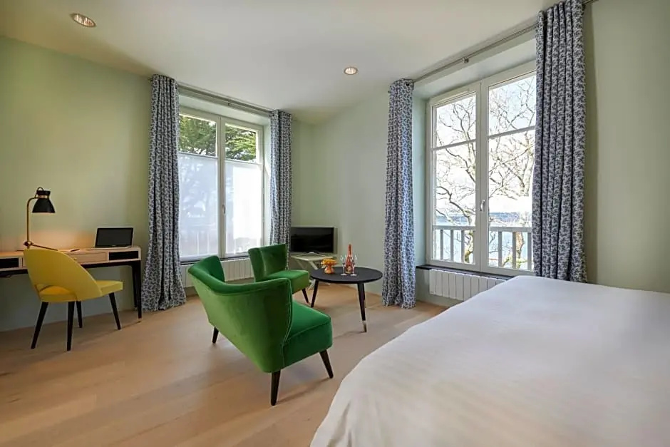 Luxury room
