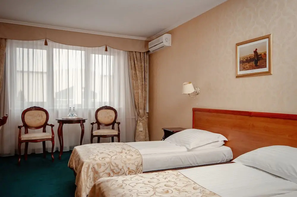 Deluxe Double room (twin beds)