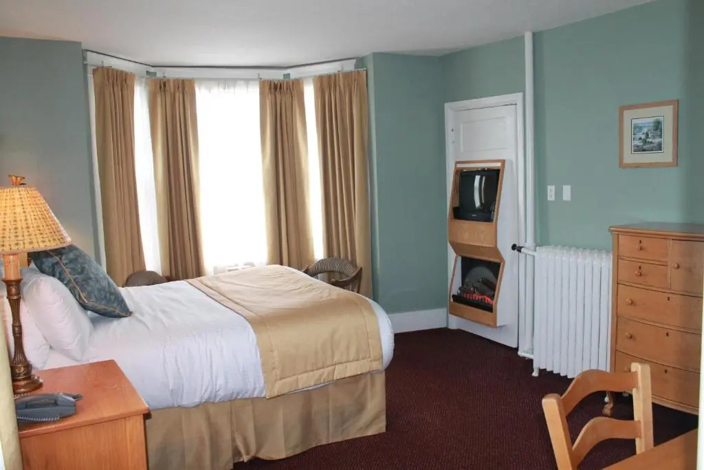 James Bay Inn Hotel & Suites - Chambres