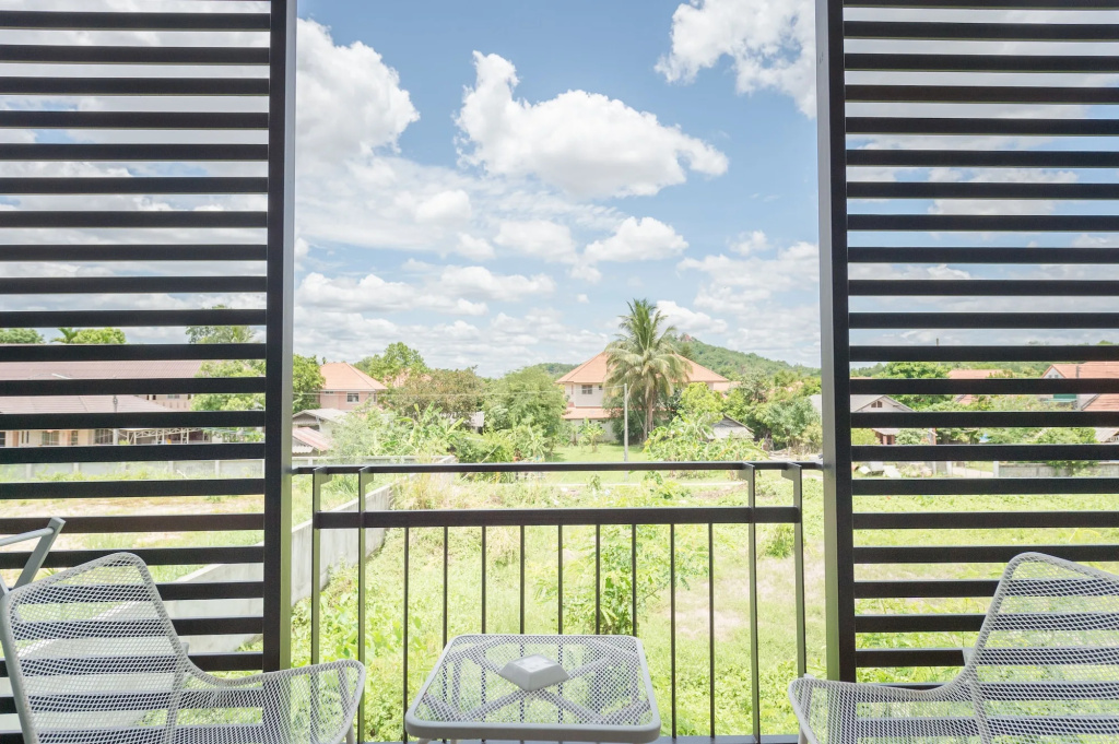 Balcony & Terrace