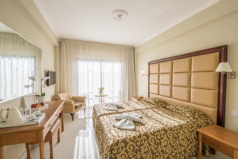Tsokkos Gardens Hotel & Apartments - Chambres
