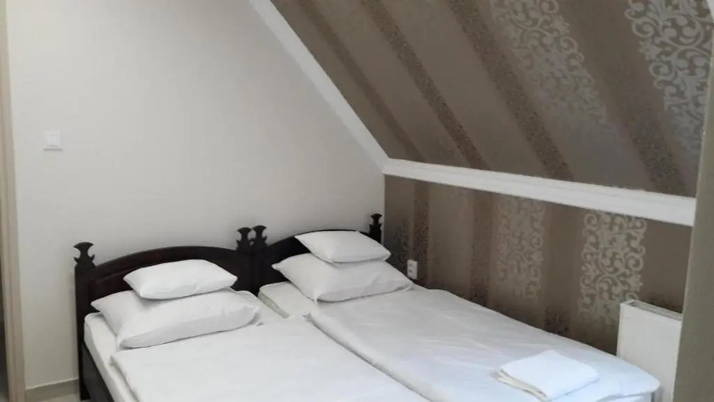 Kemence Csarda Es Szalloda - Chambres