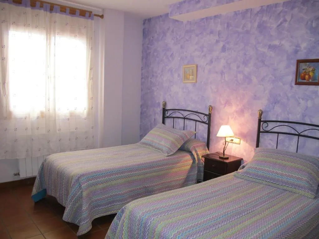 Economy Double room (twin beds)