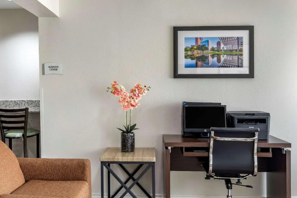 Hotel photo 25