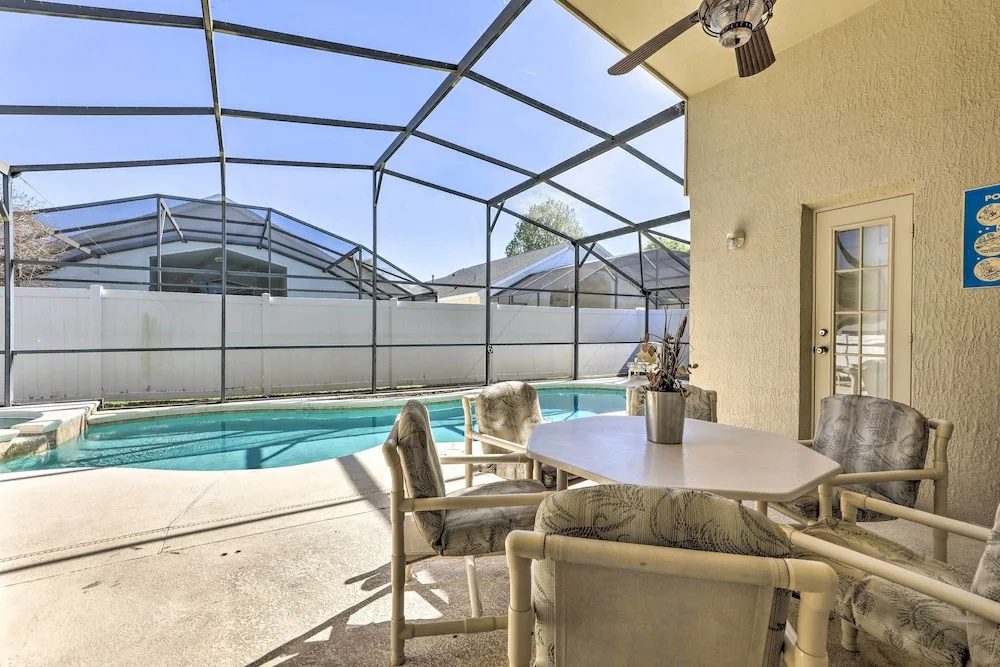 Home w/ Private Pool & Hot Tub ~ 4 Mi to Disney!