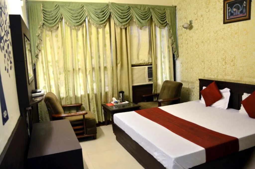 OYO Rooms Piccadily Chowk Sec 22 C Chandigarh