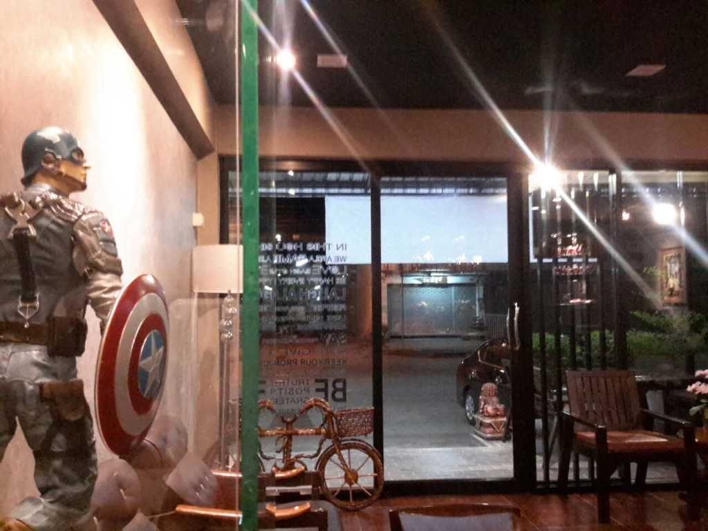 Baan Sanarnkhun - Général