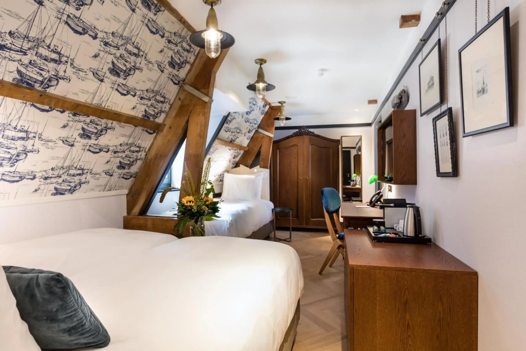 Hotel photo 32
