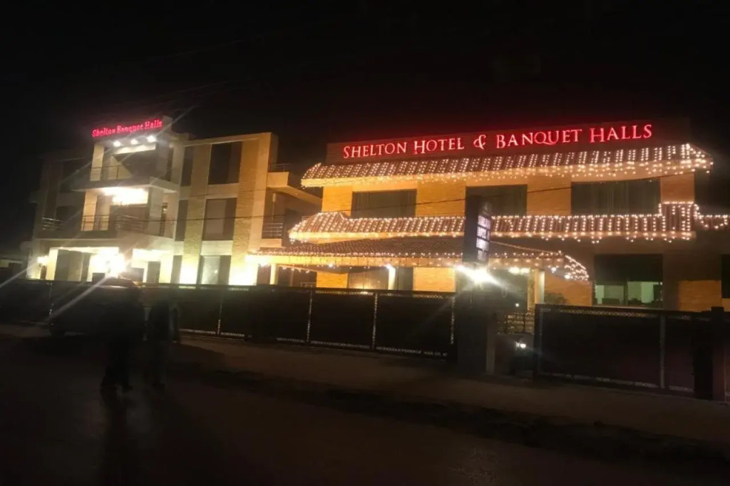 Shelton Hotel