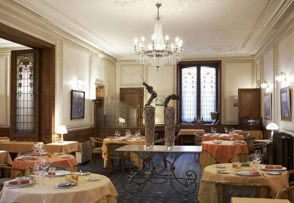 Hotel photo 13