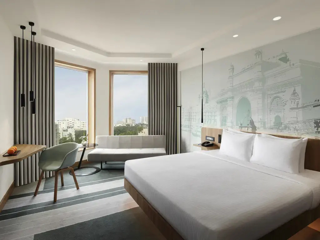 Premier room