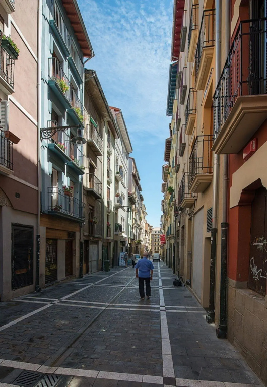Heart of Pamplona Apartment