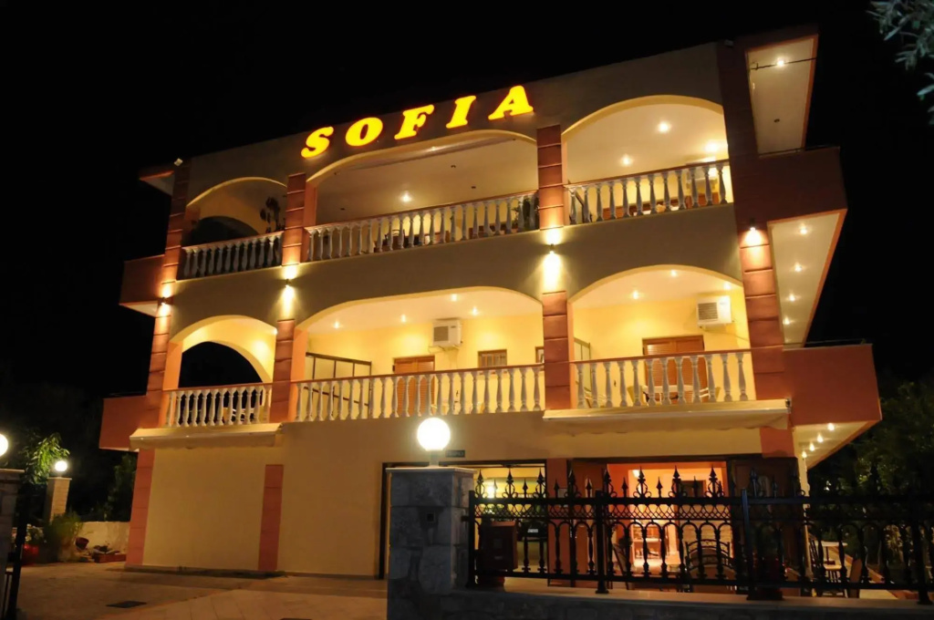 Hotel photo 16