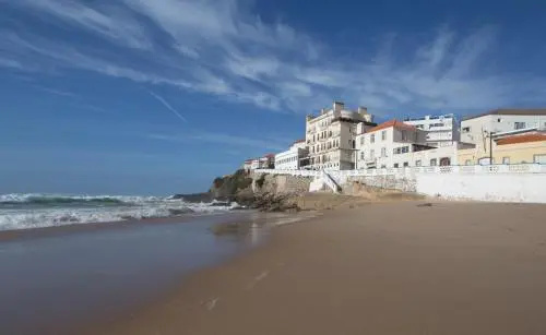 Beach & Waterfront