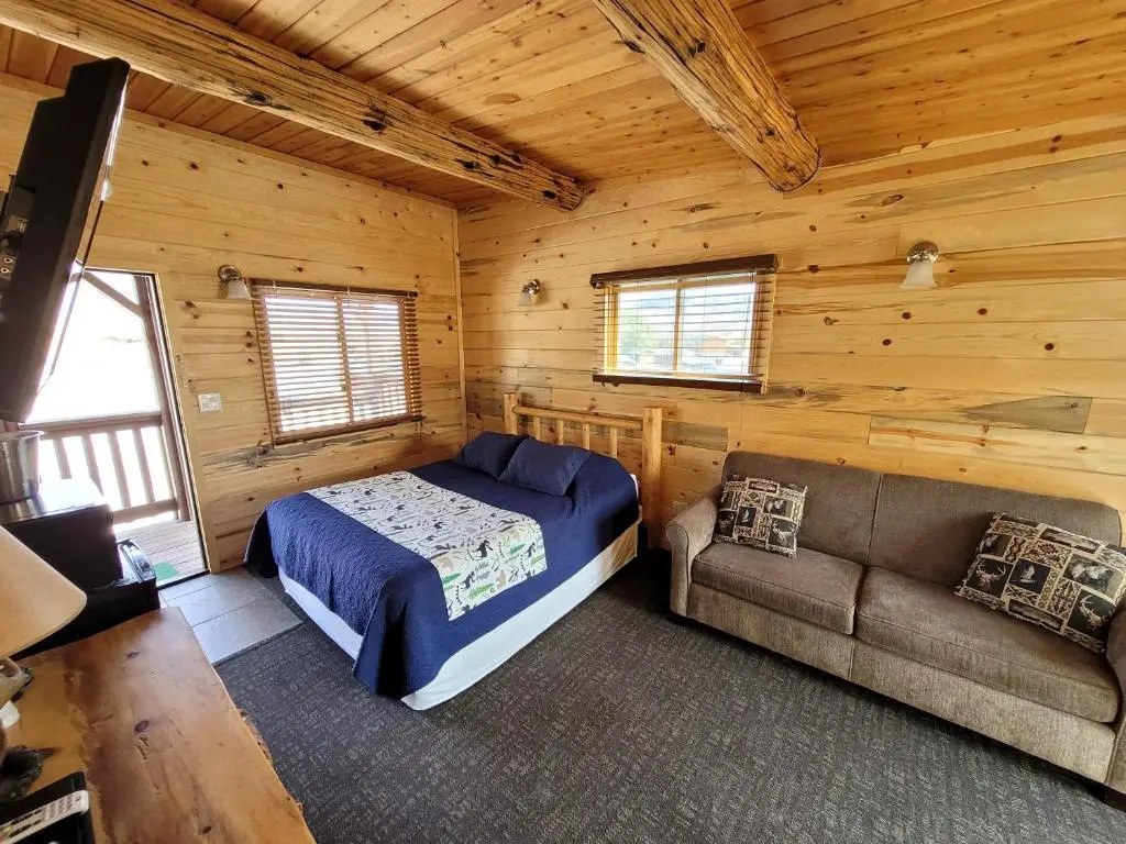 Deluxe Double room with balcony (full double bed)