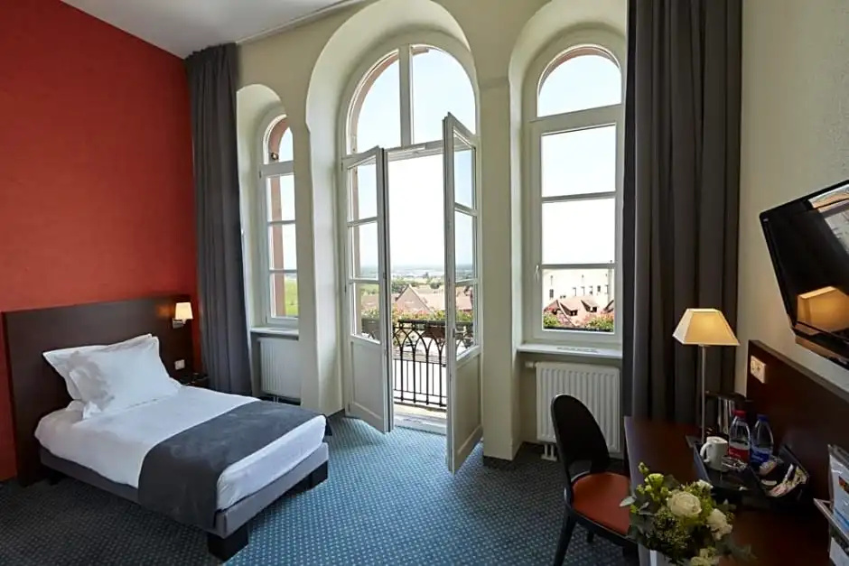Comfort room