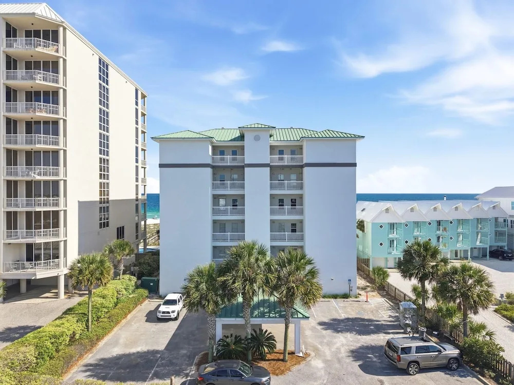 Riviera Dunes 503