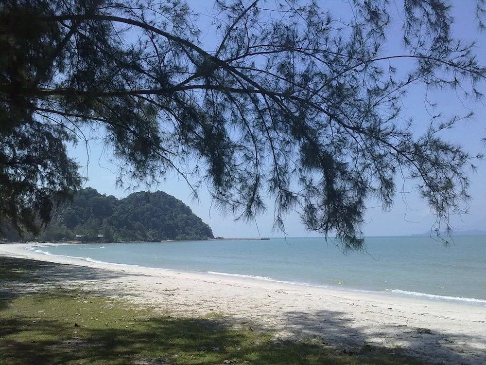Beach & Waterfront