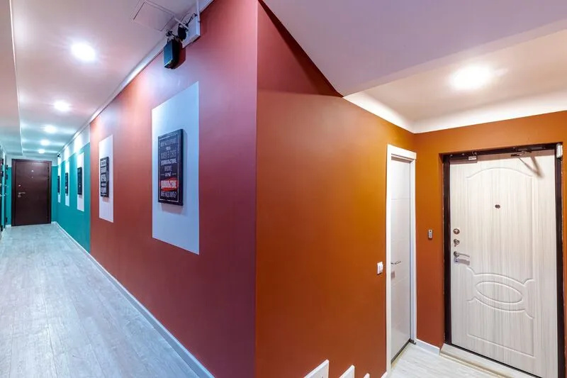 Lobby & Reception
