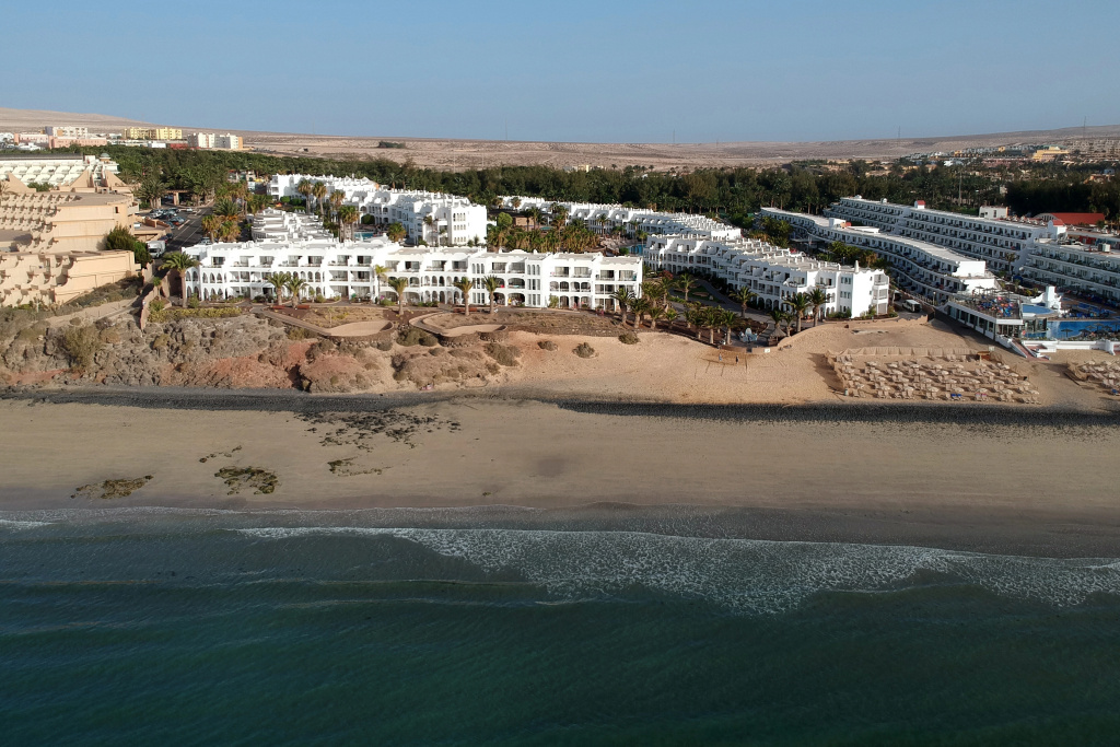 Beach & Waterfront